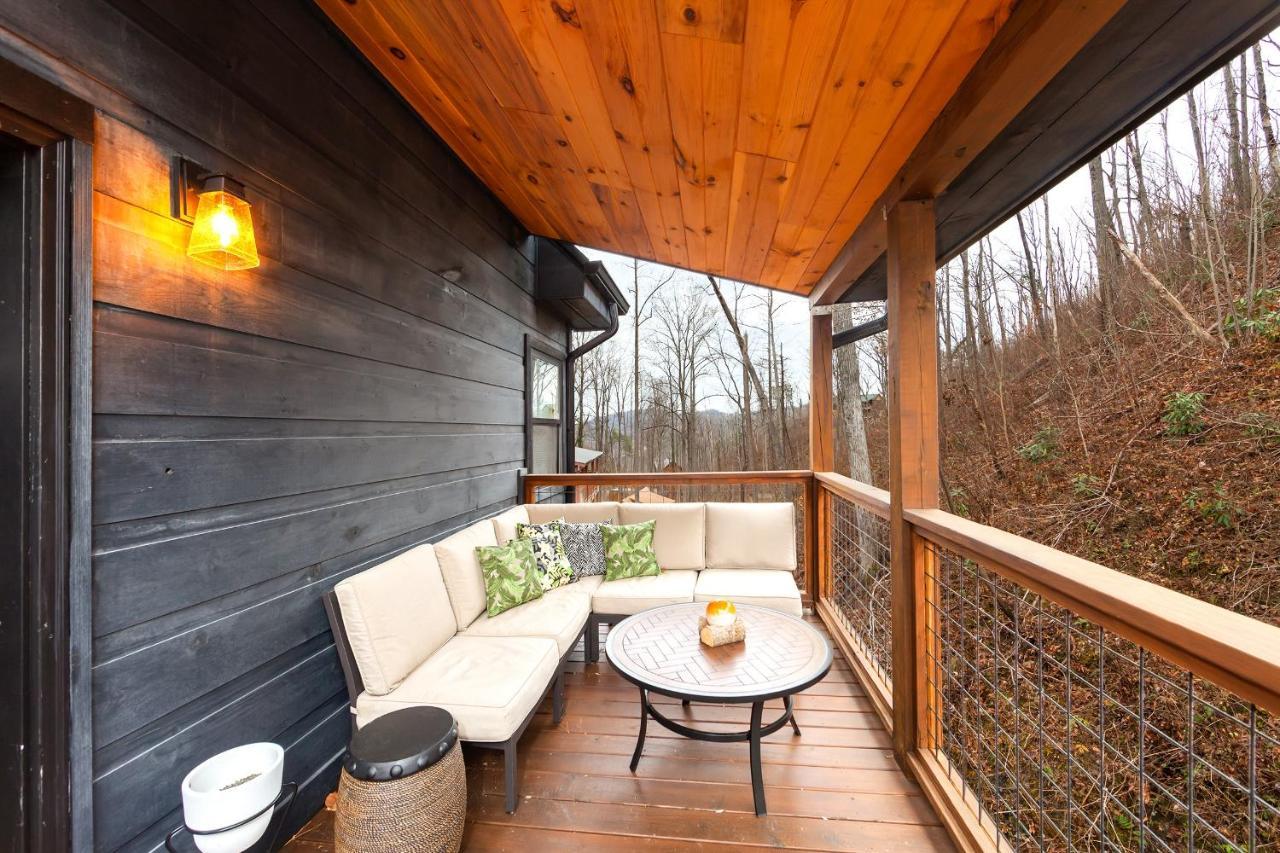 Night Owl Cabin Villa Gatlinburg Esterno foto