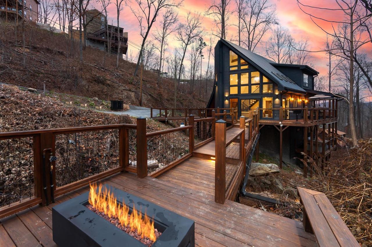 Night Owl Cabin Villa Gatlinburg Esterno foto