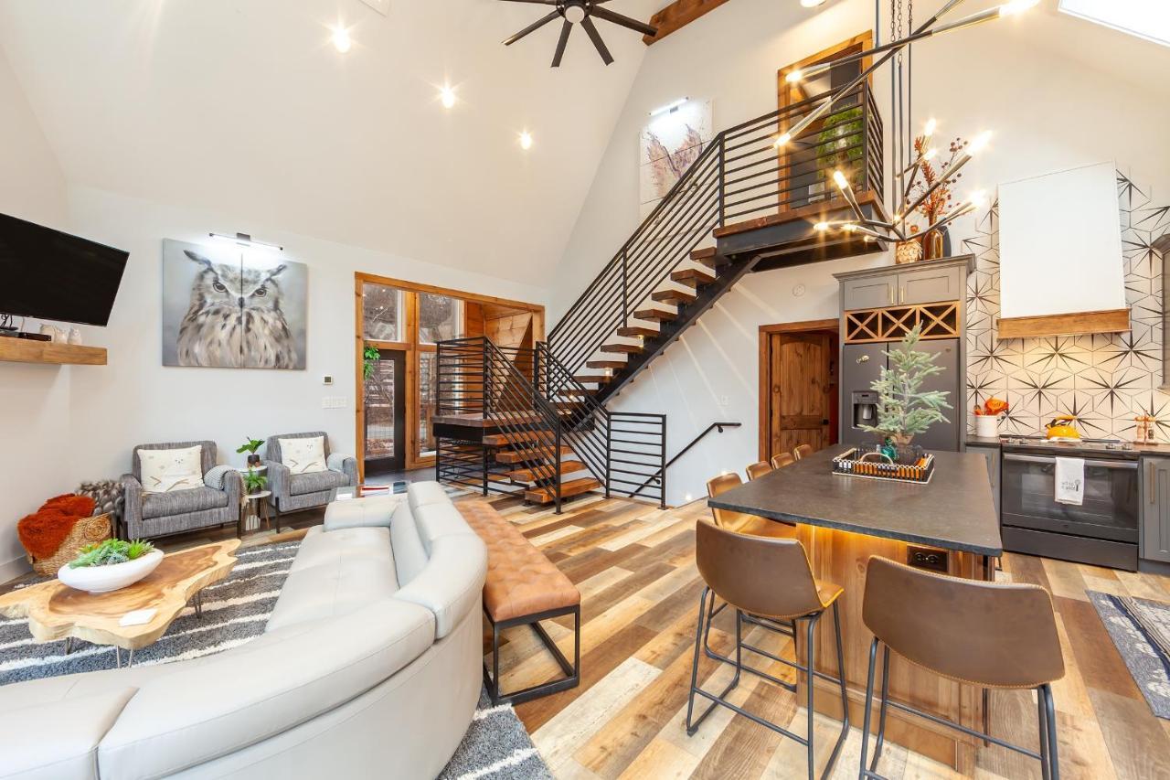 Night Owl Cabin Villa Gatlinburg Esterno foto